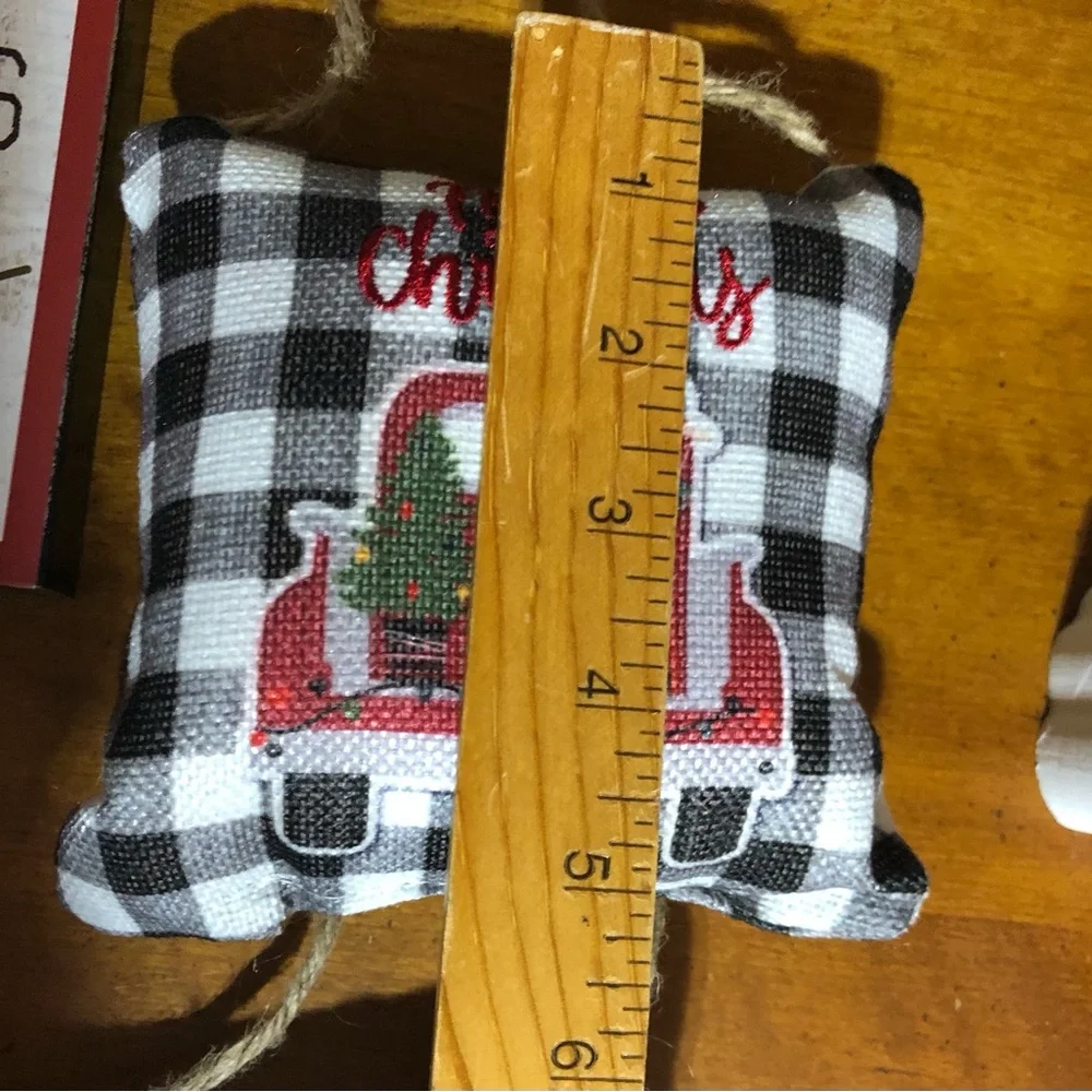 N/A christmas decor
